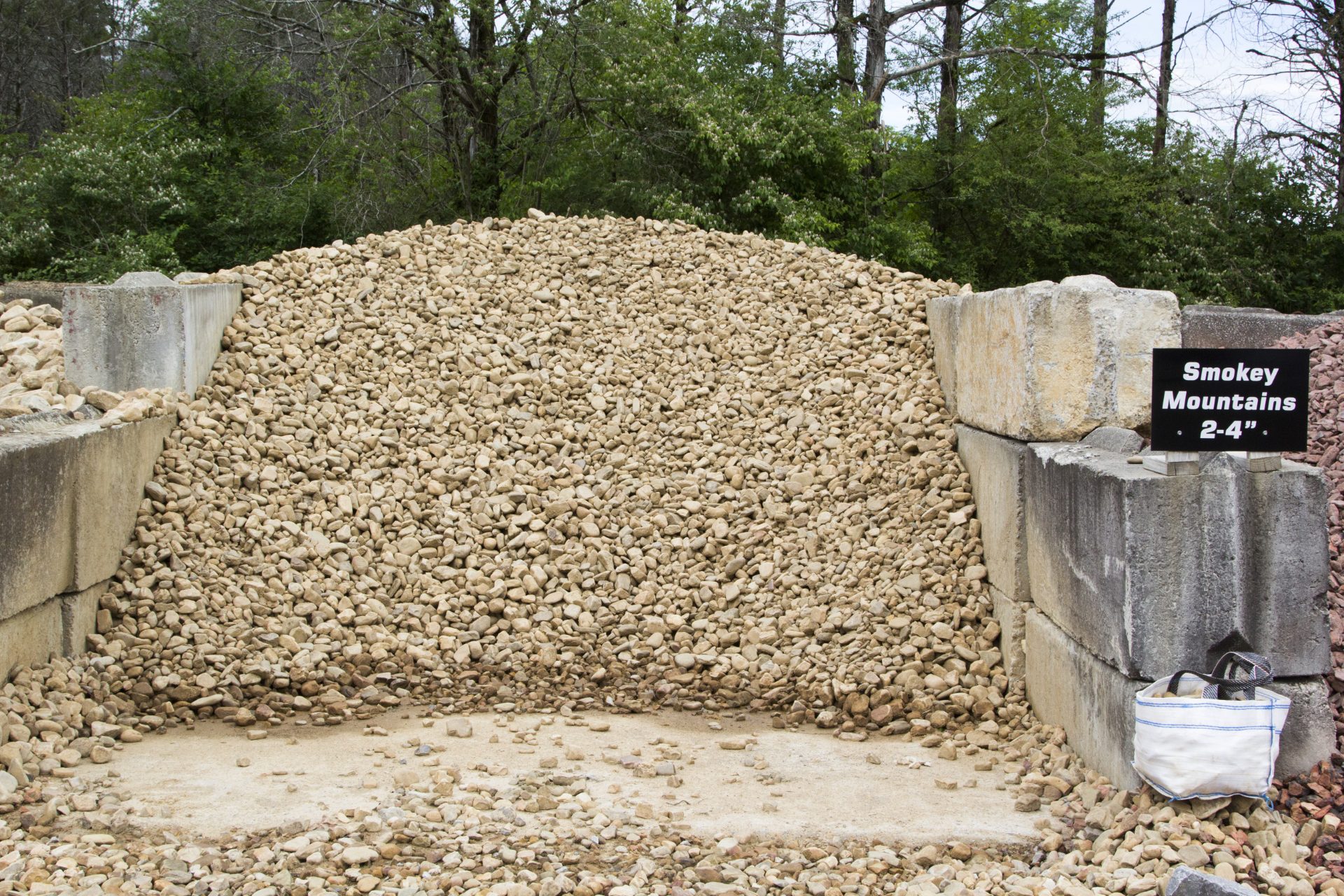 Smokey Mountain 2 to 4 in 14